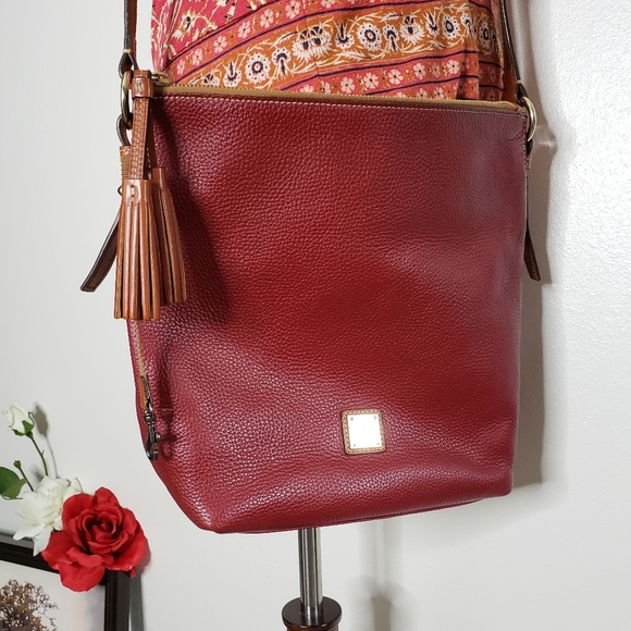 Authentic Dooney & Bourke Genuine Pebbled Leather Large Crossbody Bag Tote - Picture 15 of 16